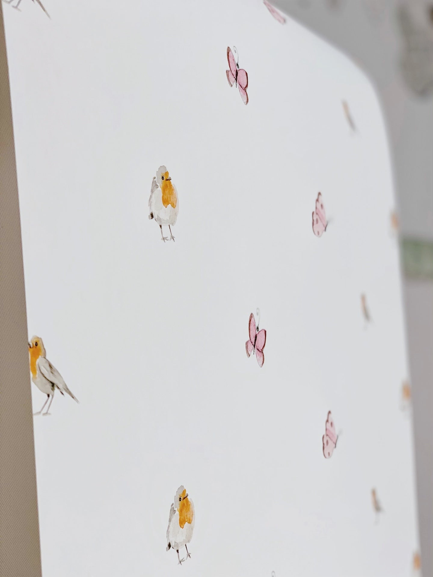 BIRDS & BUTTERFLIES Children's wallpaper